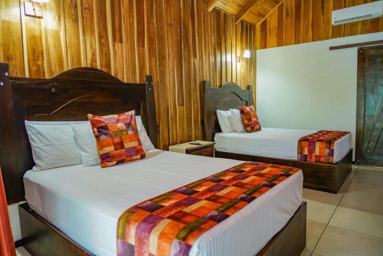 Arenal History Inn La Fortuna 외부 사진